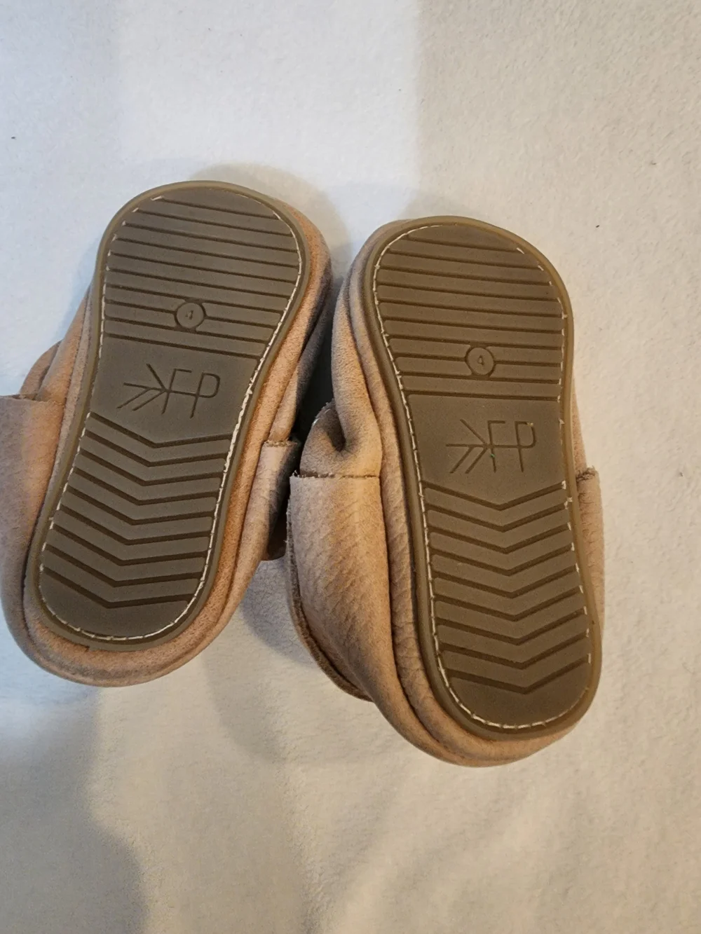 Freshly Picked Tan Leather Knotted Bow Moccasins Hard Sole 4